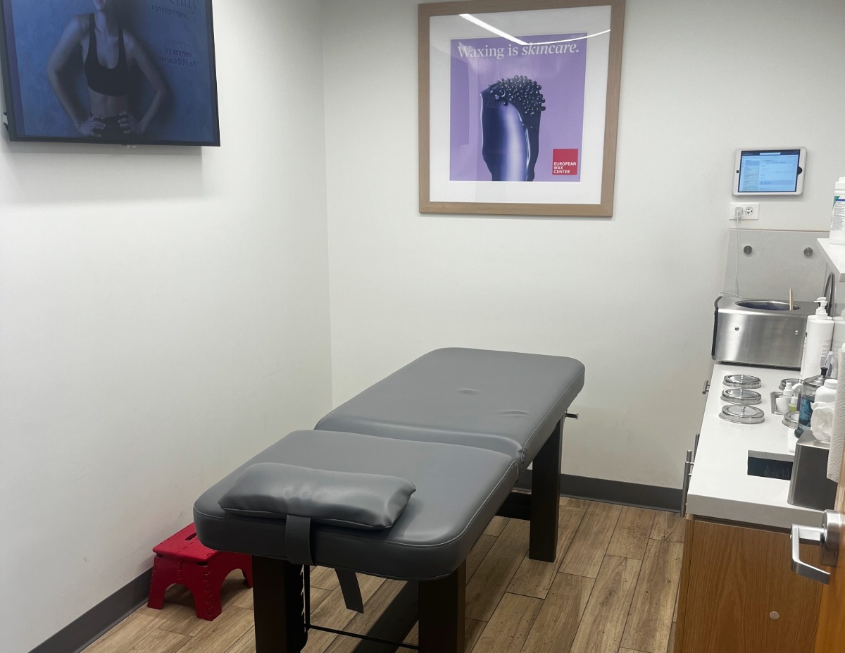 Book Pleasant Prairie – The Corners at Prairie Ridge Waxing Services at European Wax Center